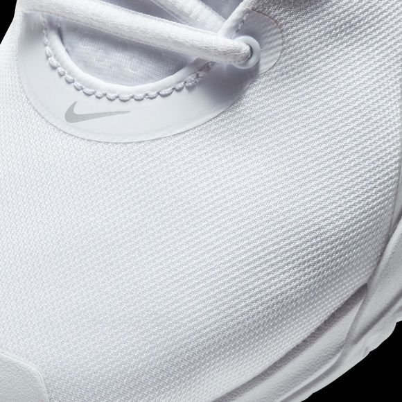 NIKECOURT AIR MAX VOLLEY WOMEN'S TENNIS SHOE - Picture 7 of 9